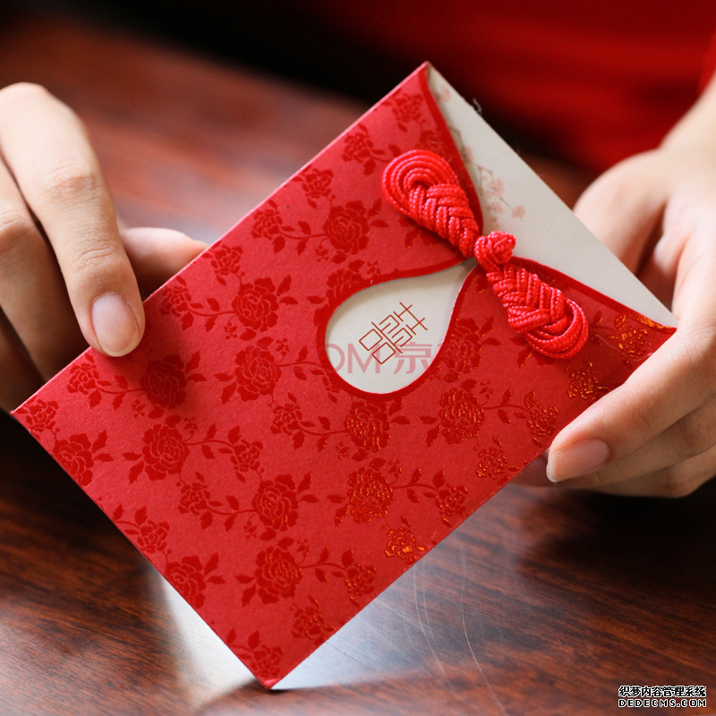 朋友結婚賀詞   如何給好友送祝福.png