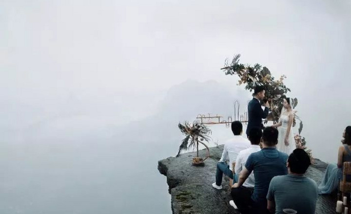 靈感: 比起比伯在婚禮上獻唱新歌示愛，我更服這